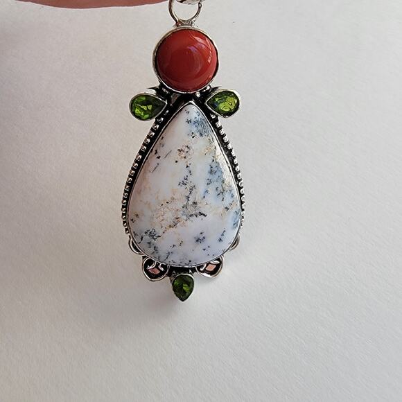 Chrysoprase and Peridot Pendant Necklace in Sterling Silver - 20 Inch Chain - Picture 8 of 8